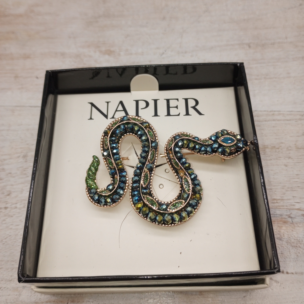 Napier Snake Pin